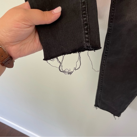 Free People Black High Waisted Button Fly Raw Hem Jeans SIZE 25 - Picture 4 of 8